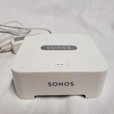 Away, Courant, Darfoo Charging Devices and Sonos Wifi Enhancer (1020FL-KD)