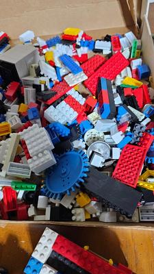 Vintage Space Base Alpha Loc Blocs 880 piece set Lego set