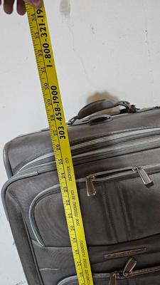 Luggage / Suitcases and two duffel bags