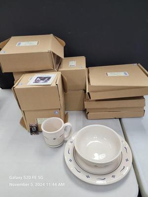 Longaberger Vintage Blue Pattern - NEW IN BOX - Set 2