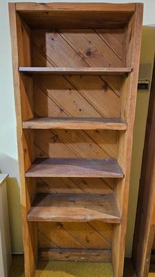 Nice pine wood bookshelf (1 of 2)