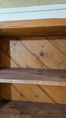 Nice pine wood bookshelf (1 of 2)