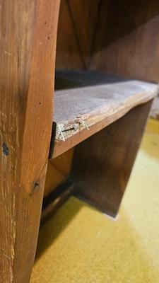 Nice pine wood bookshelf (2 of 2)