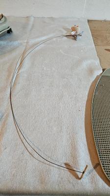 Cat items - Toys - food and water bowls - and more