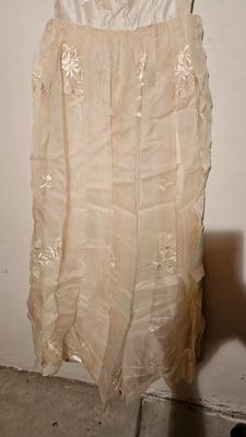 Vintage wedding dress with gloves and veil
