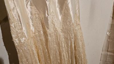 Vintage wedding dress with gloves and veil