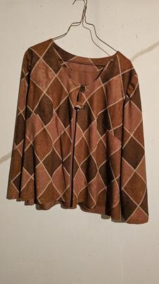 Women's vintage shirts and sets