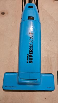 Eureka super broom, hoover twist and vac