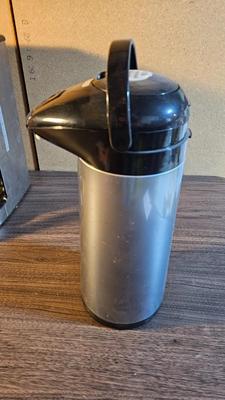 Cuisinart coffee pot and hot beverage dispenser