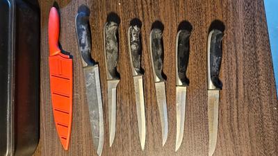 Knife set, pans and treys, large roaster