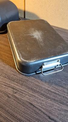 Knife set, pans and treys, large roaster