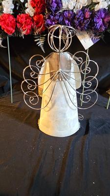 Mom & Dad floral cemetery grave memorial - Angel figures and a nice decorative cross