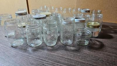 Small- medium canning jars
