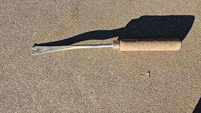 Small gardening tools - hand rakes - hedge scissors, and more