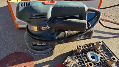 Black and Decker sander with sandpaper