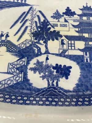 1795 Staffordshire Spode Covered Platter