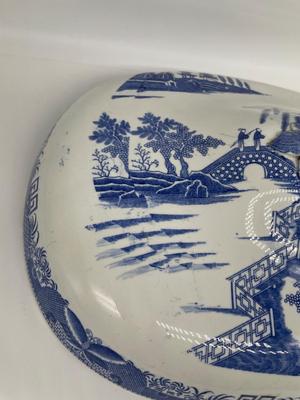 1795 Staffordshire Spode Covered Platter