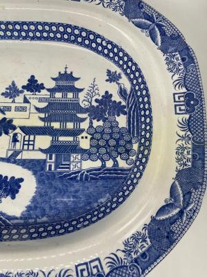 1795 Staffordshire Spode Covered Platter