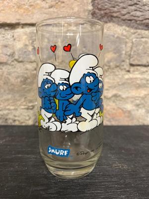 Vintage Smurf glasses!