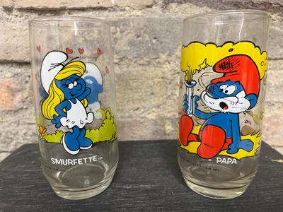 Vintage Smurf glasses!