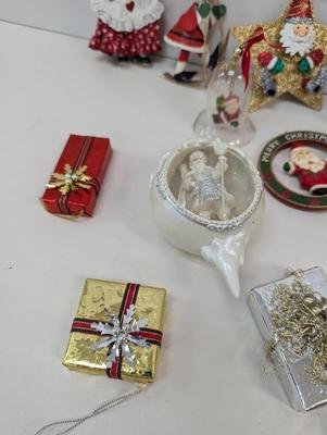 Holiday Christmas Ornaments