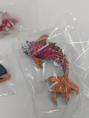 Decorative Lapel/Brooches Pins