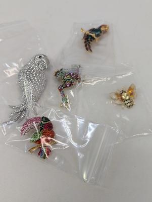 Decorative Lapel/Brooches Pins