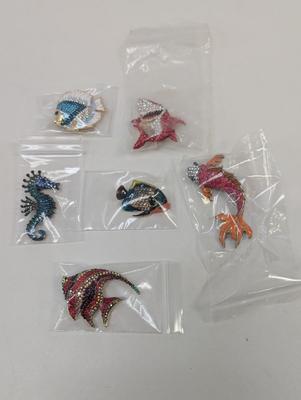 Decorative Lapel/Brooches Pins