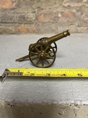 Vintage Banks, cast iron & brass items