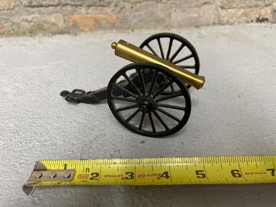 Vintage Banks, cast iron & brass items