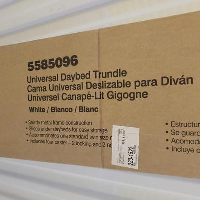 dHP- NIB Trundle Bed Frame (1020F-KD)