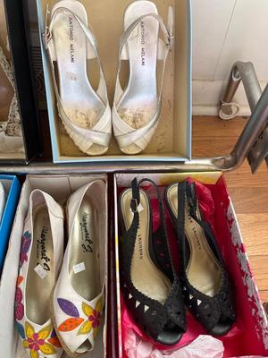 Women’s shoes sz 6-7 1/2