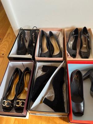 Sale Photo Thumbnail #151: Six pairs of black high heels size 6 up to 7 1/2