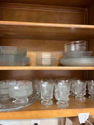 Glassware cups and plates