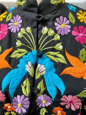 Vintage Embroidered Floral Tunic Chuchi Asian Spring Top Jacket