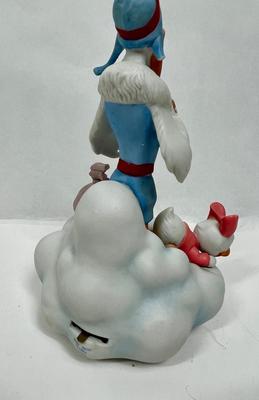 RARE 1984 Vintage Disney Stork Rush Delivery NEW ARRIVALS DISNEY STORK DELIVERS BABY DAISY MUSIC BOX