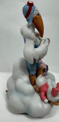 RARE 1984 Vintage Disney Stork Rush Delivery NEW ARRIVALS DISNEY STORK DELIVERS BABY DAISY MUSIC BOX