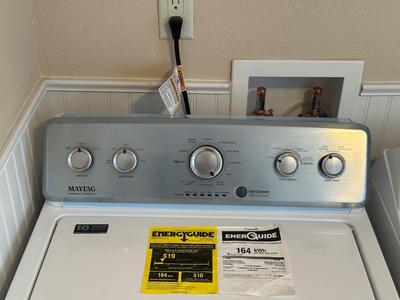 MAYTAG WASHER WITH AGITATOR