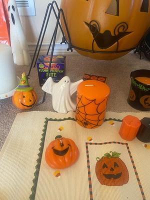 HALLOWEEN DECORATIONS