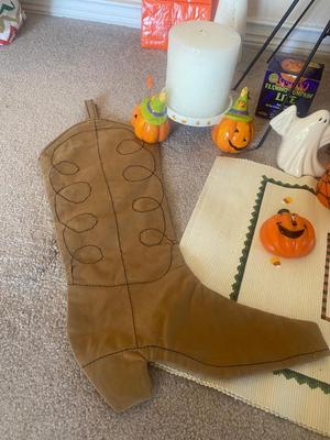 HALLOWEEN DECORATIONS