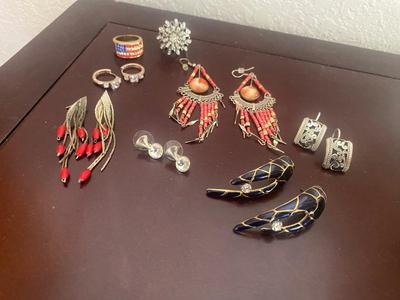 COSTUME JEWELRY