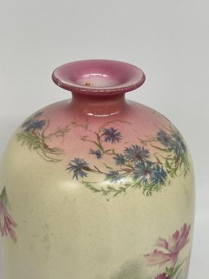 Vintage Late Foley 8.5" tall Shelley Vase