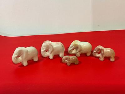 Mini stone carved elephant family of 5