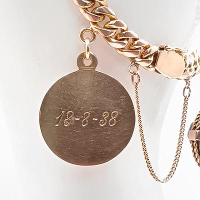 LOT 28: Vintage 18K Gold Bracelet with Charms 39.7gtw