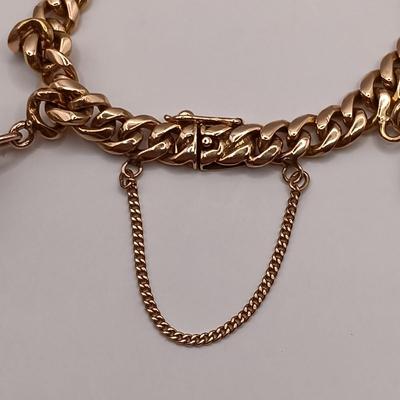 LOT 28: Vintage 18K Gold Bracelet with Charms 39.7gtw