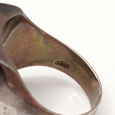 LOT 31: Vintage Men's 925 Sterling Silver Ring with Stone Inlay 11.8gtw Sz 10