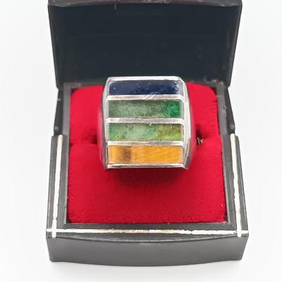 LOT 31: Vintage Men's 925 Sterling Silver Ring with Stone Inlay 11.8gtw Sz 10