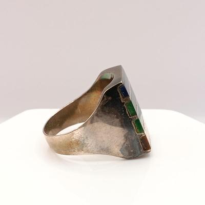 LOT 31: Vintage Men's 925 Sterling Silver Ring with Stone Inlay 11.8gtw Sz 10