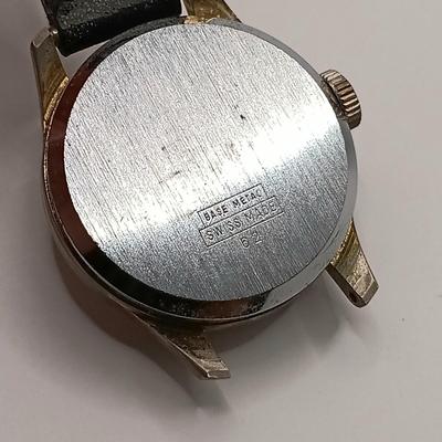 LOT 41: Vintage Marx Dinsneykins Figurines, Glass Donald Duck Necklace, Judith Jack Marcasite Mickey Pin & More