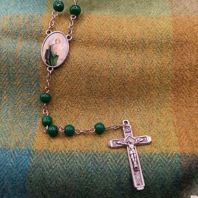 LOT 52: Collection of Irish Inspired Fashion Items Including (1) 12K Rolled Gold and (1) Silver Connemara Marble Brooches